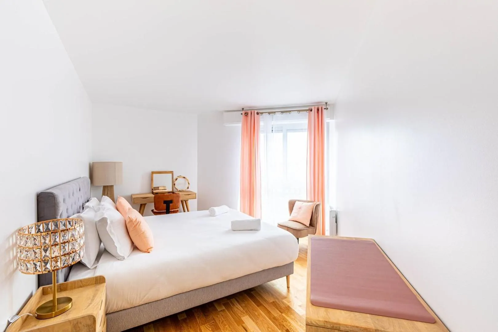 Guestready - Charming Family Duplex With A Terrace Apartment Paris